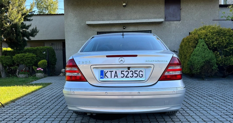 Mercedes-Benz Klasa C cena 22000 przebieg: 278000, rok produkcji 2005 z Tarnów małe 277